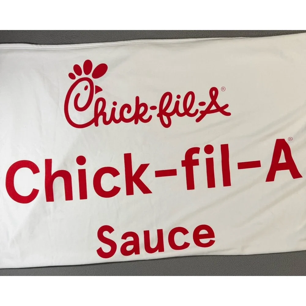 Chick-fil-A Sauce Blanket 50x60 In‎ New Condition